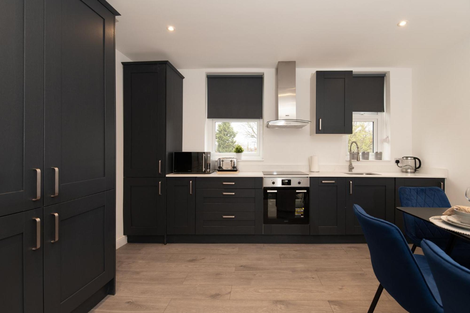 Fantastic New, London Apartment 3 Bed 1 Bath & Parking Whetstone 외부 사진